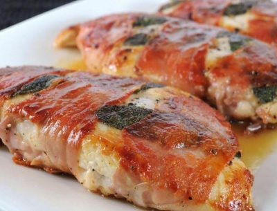 Пиле "Салтимбока" с прошуто и спанак