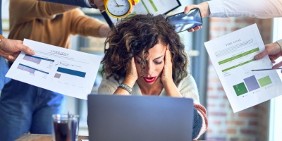 Стресът на работа ни кара да напълняваме и повишава риска от ранна смърт