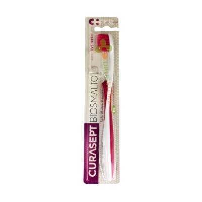 ЧЕТКА ЗА ЗЪБИ КЮРАСЕПТ BIOSMALTO SENSITIVE / CURASEPT BIOSMALTO SENSITIVE TOOTH BRUSH