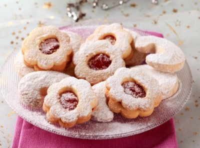 Бисквити с ягодово сладко