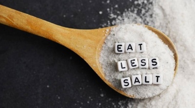Защо прекомерна употреба на сол води до хипертония?