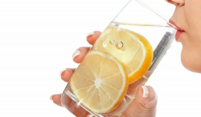 Лимоновата вода - лесна за приготвяне напитка с редица ползи за организма