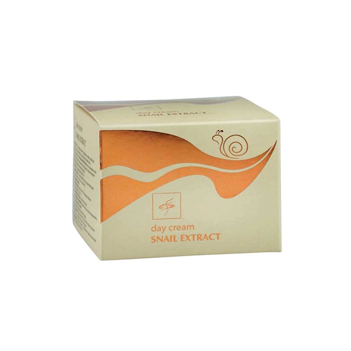 ДНЕВЕН КРЕМ ФИОННА SNAIL EXTRACT 50 мл. / FIONNA COSMETICS SNAIL EXTRACT DAY CREAM