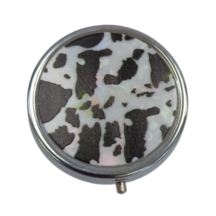 КРЪГЛА МЕТАЛНА КУТИЯ ЗА ЛЕКАРСТВА С 3 ОТДЕЛЕНИЯ РЕВИТА 1.2 / ROUND METAL PEEL BOX WIT 3 COMPARTMENTS 1.2