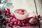 Чай от розови листенца помага при редица здравни проблеми